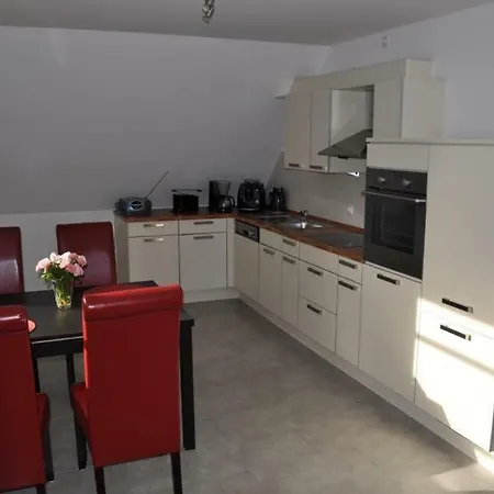 Kaplan דירה באד צווישנהם